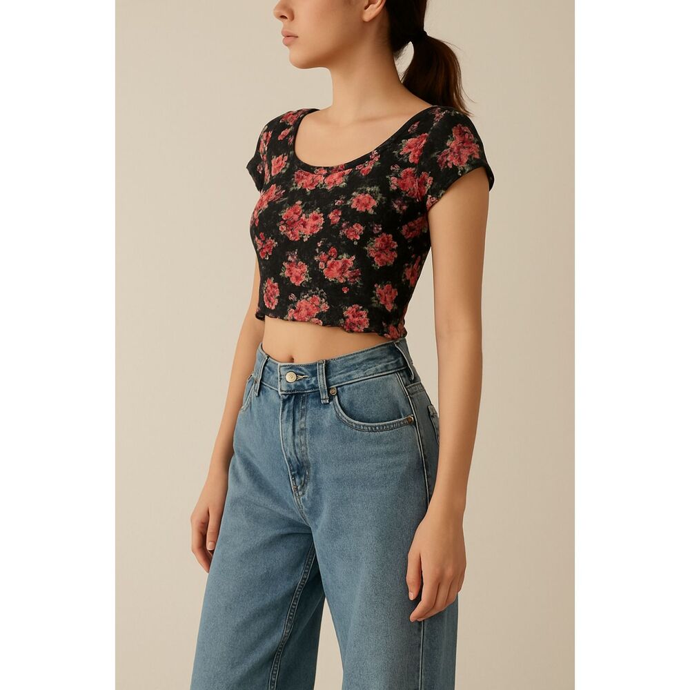 VTG Charlotte Russe Cap Sleeve Baby Tee Floral Whimsygoth Dark Romantic S